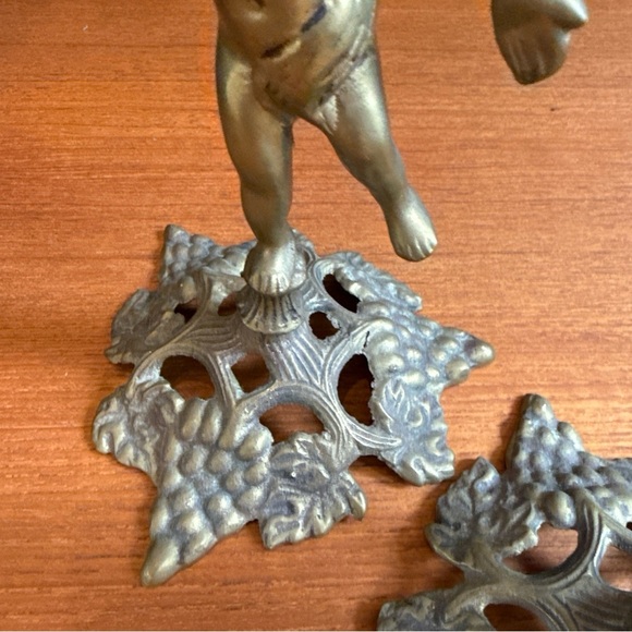 Vintage Victorian Cherub Angel Figurines Candle Holders Candlesticks Italy 9” - Picture 4 of 10